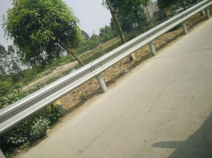 ���λ�����������